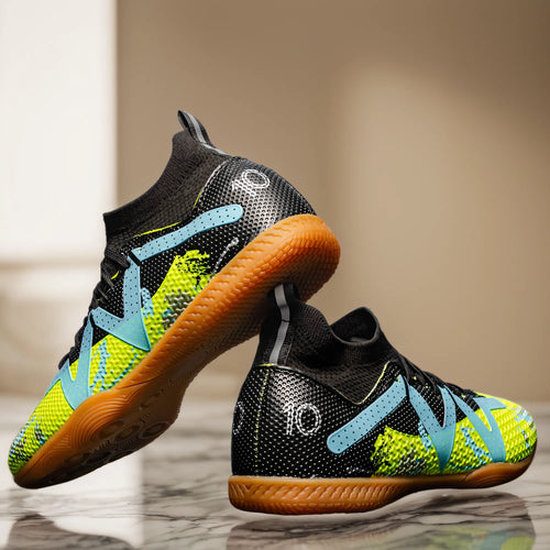 High-top soccer shoes for indoor five-a-side training for both men and women, slip-resistant and wear-resistant. sneakers